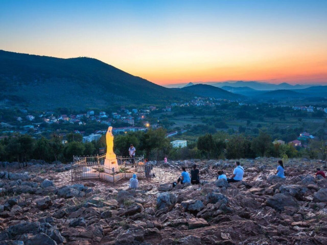 medjugorje, objawienia prywatne, watykan, krytyka teologiczna, apologetyka, rozeznanie duchowe, gospa, magisterium kościoła, mistyka, fsspx