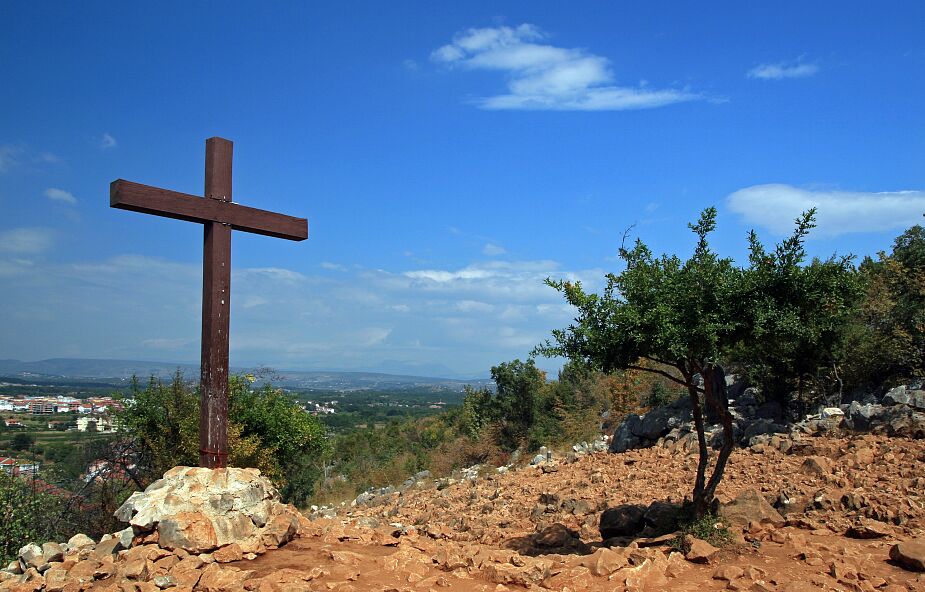 medjugorje, bp andrea gemma, egzorcysta, watykan, objawienia prywatne, demonologia, gospa, apologetyka, nieposłuszeństwo, rozeznanie duchowe